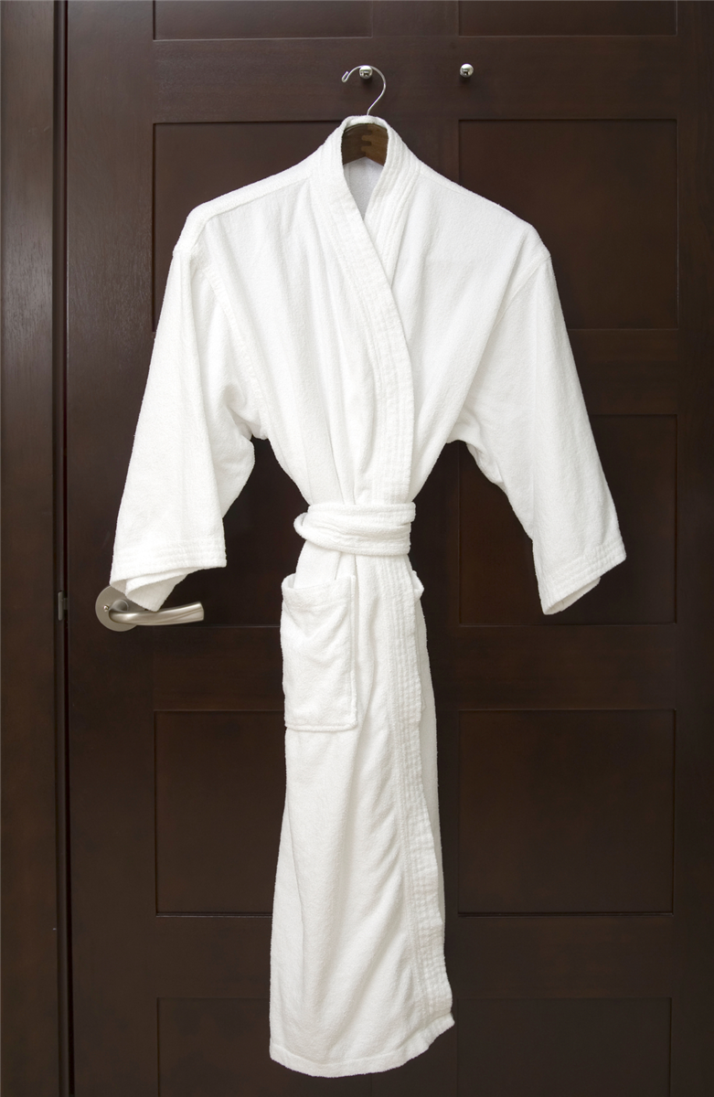 iStock_Kimono Bademantel 20082009.jpg