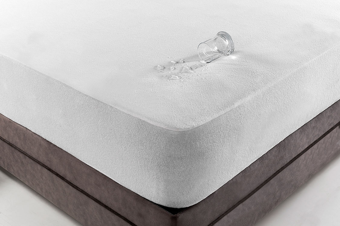 spannbettlaken- wasserabweisend-weiss.jpg